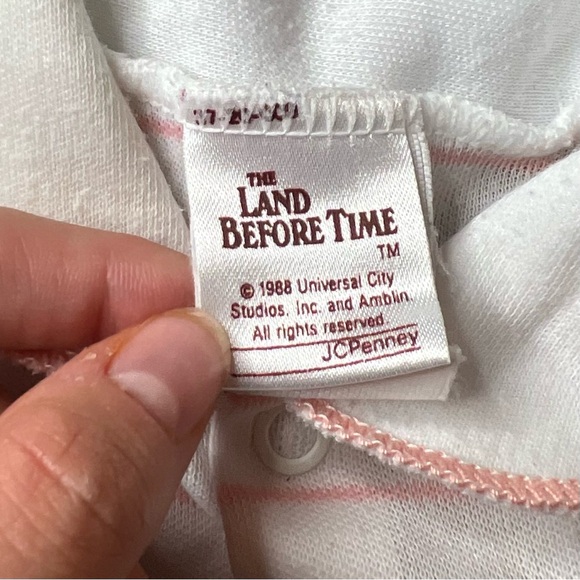Vintage 1988 JCPenney Land Before Time Onesie - Picture 4 of 5
